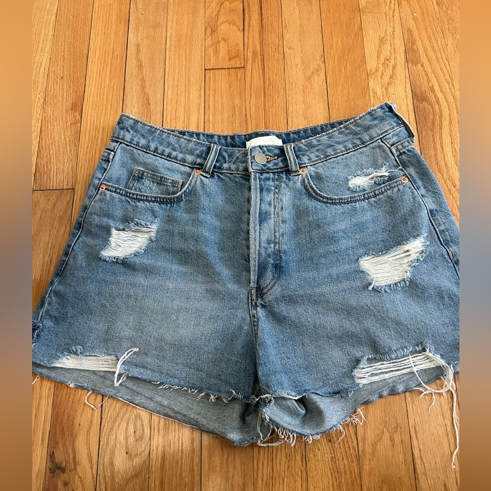 NWOT Button fly denim shorts